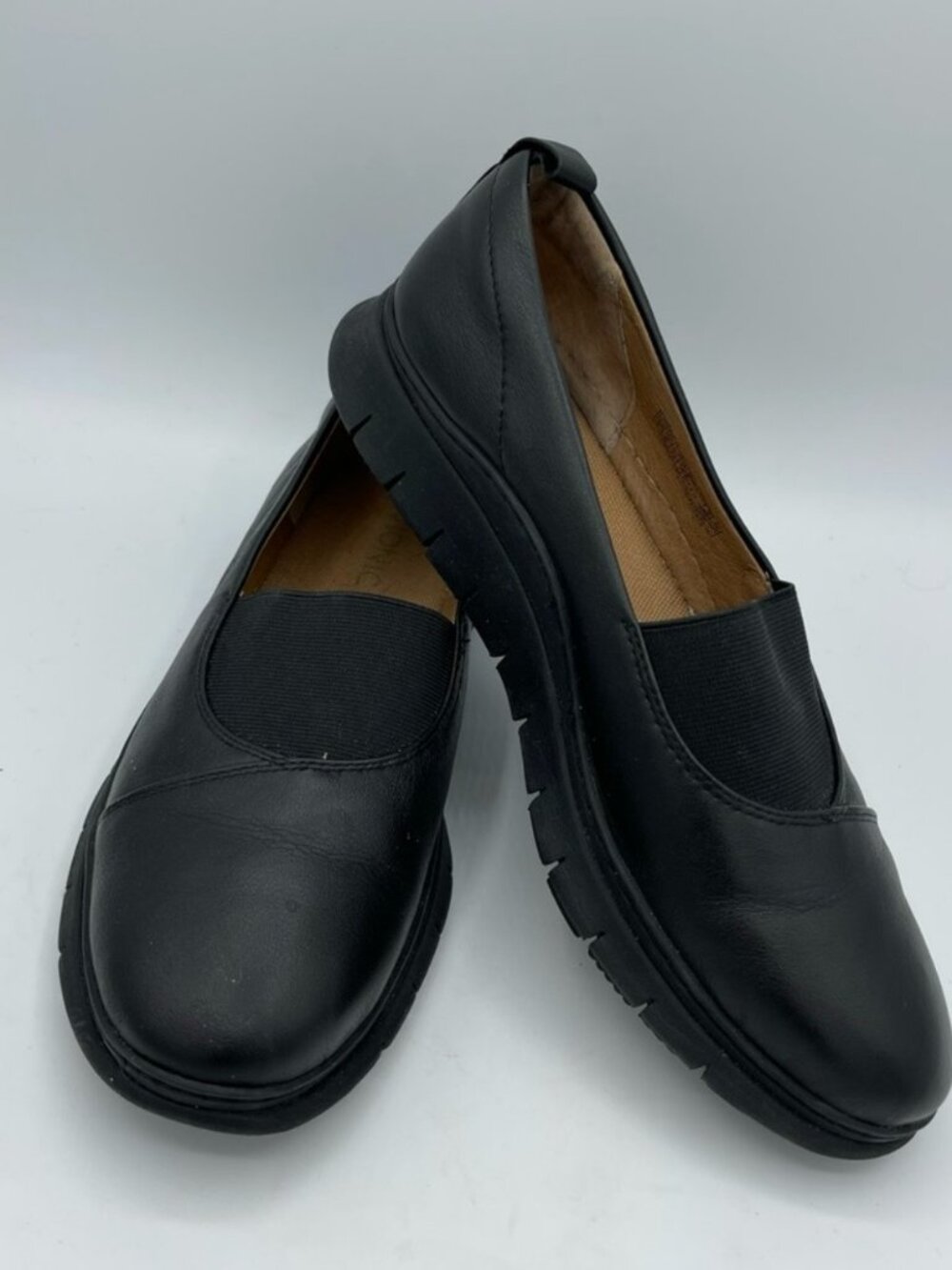 Vionic Linden Women's Black Slip on Shoes, Size 8